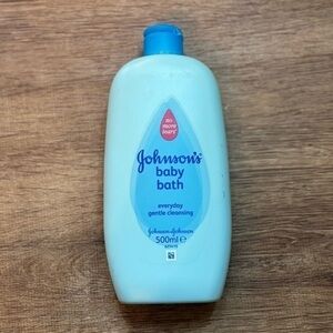 Johnson’s Baby Bath, Everyday Gentle Cleansing, Blue Bottle 300 ml / 10 oz